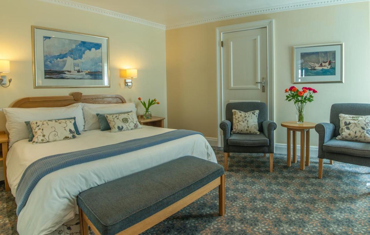 The Beach Hotel Порт-Элизабет Экстерьер фото