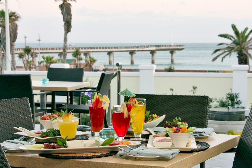 The Beach Hotel Порт-Элизабет Экстерьер фото