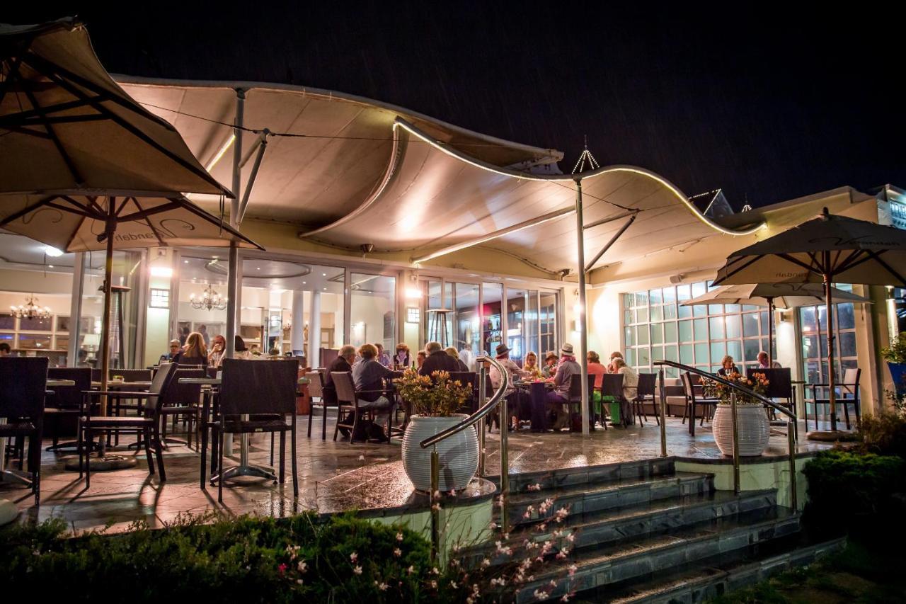 The Beach Hotel Порт-Элизабет Экстерьер фото